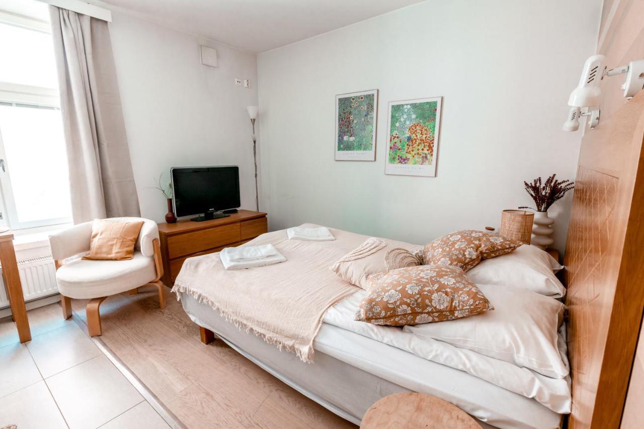 2ndhomes Compact By The Esplanade Park Appartement *